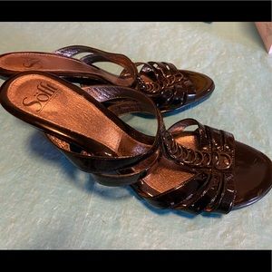 Sofft sandals, size 9, black, very good condition.